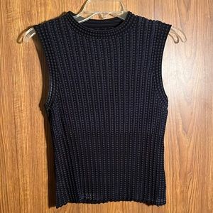 Theory women’s crew neck tank top black/blue medium.